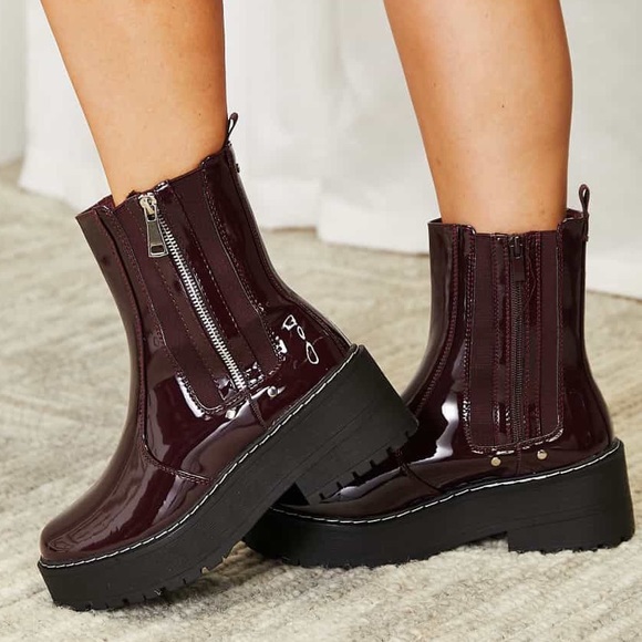 Trendy Zipper Fall Boots - Picture 3 of 6